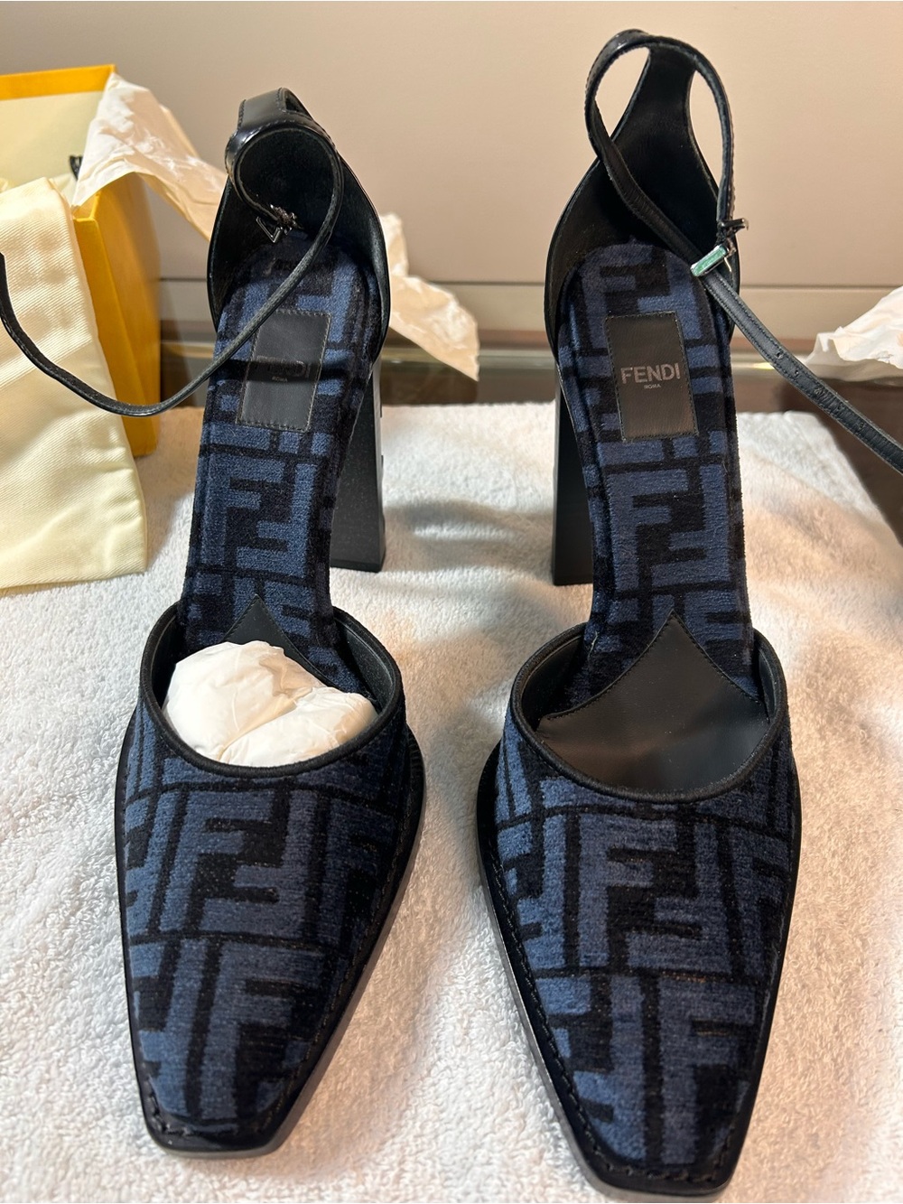 Fendi Black Navy FF Jacquard Slingback Pump Authentic! - Picture 9 of 16